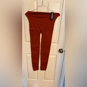 NWT Yelete Leg Wear Copper Leggings, One Size, High Rise
